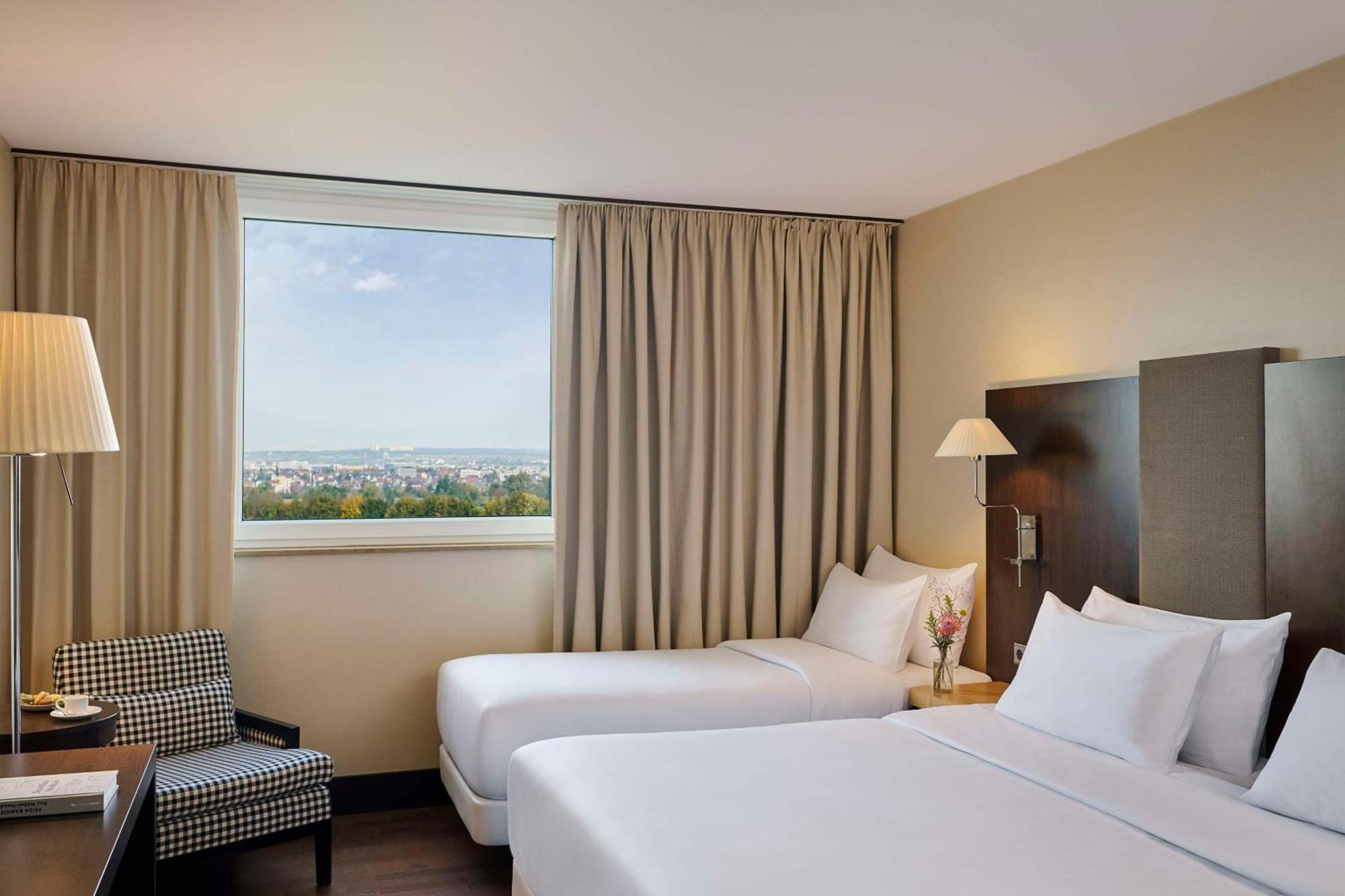 Nh Stuttgart Airport Hotel Filderstadt Exterior photo